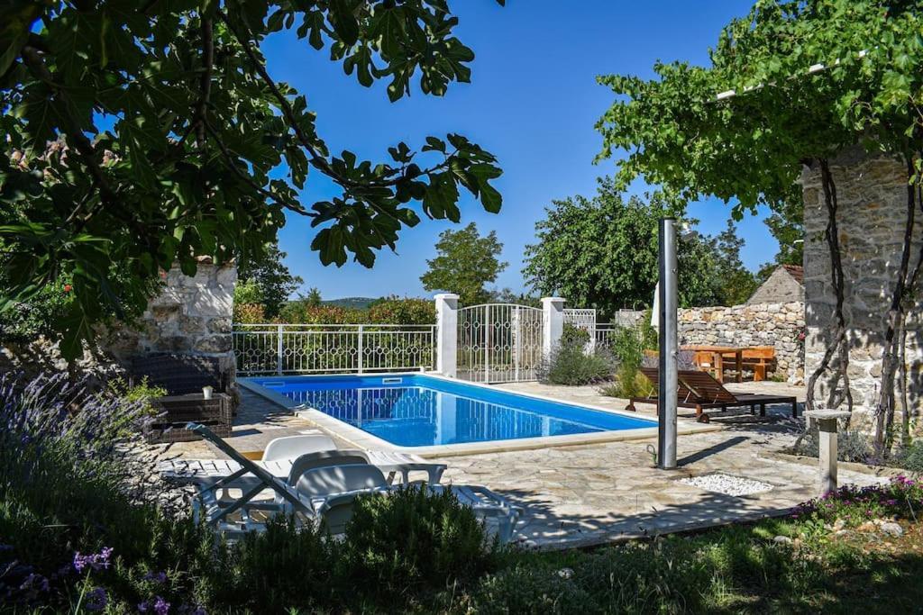 Вілла Stone House Kula Milica Mala Cista Екстер'єр фото
